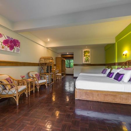 Pen Villa Hotel, Surin Beach - Sha Extra Plus Εξωτερικό φωτογραφία