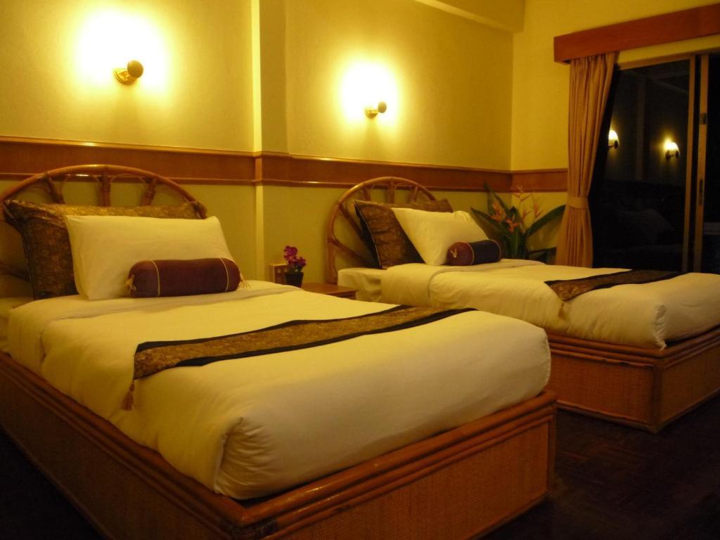 Pen Villa Hotel, Surin Beach - Sha Extra Plus Εξωτερικό φωτογραφία